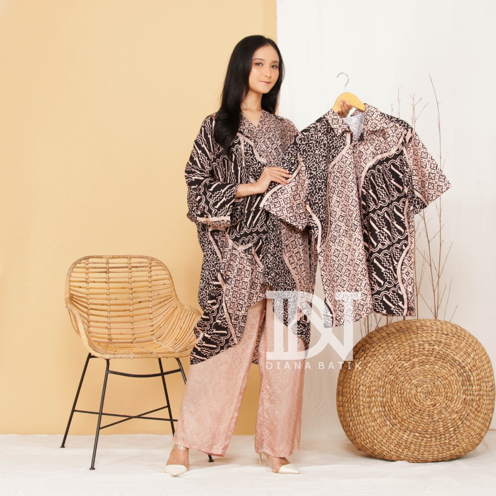 BLUOSE KAFTAN ARUNA MOTIF by Diana Batik