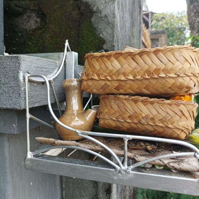 Plangkiran Pelangkiran Besi Bali 097