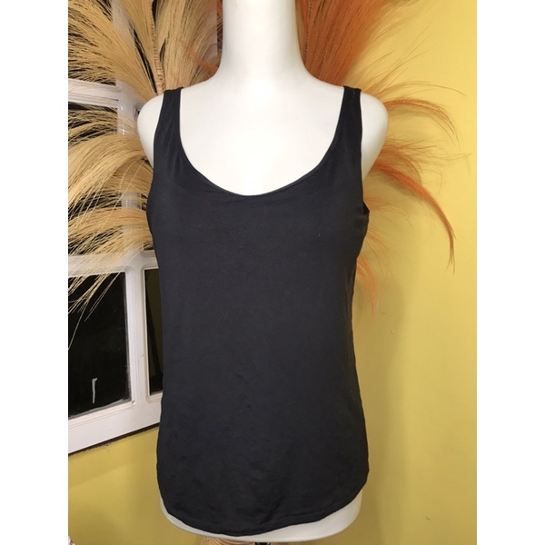 Bra uniqlo airism hitam jumbo murah