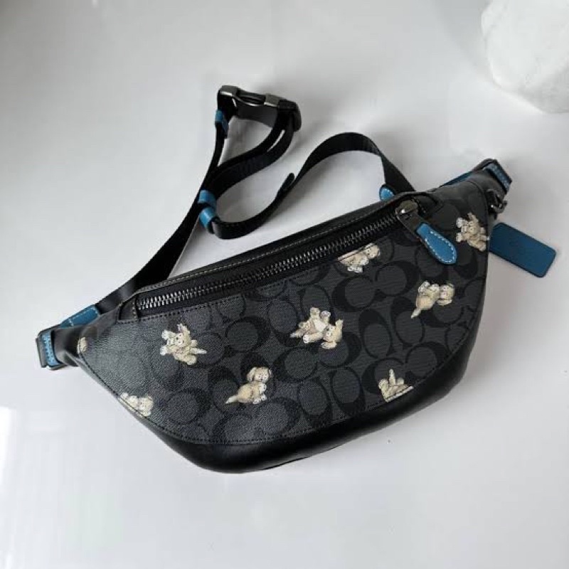 Coach Warren Beltbag In Signature Canvas With Creature Print