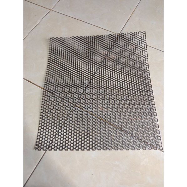 ram grill 32 x35 lubang motif segi 6