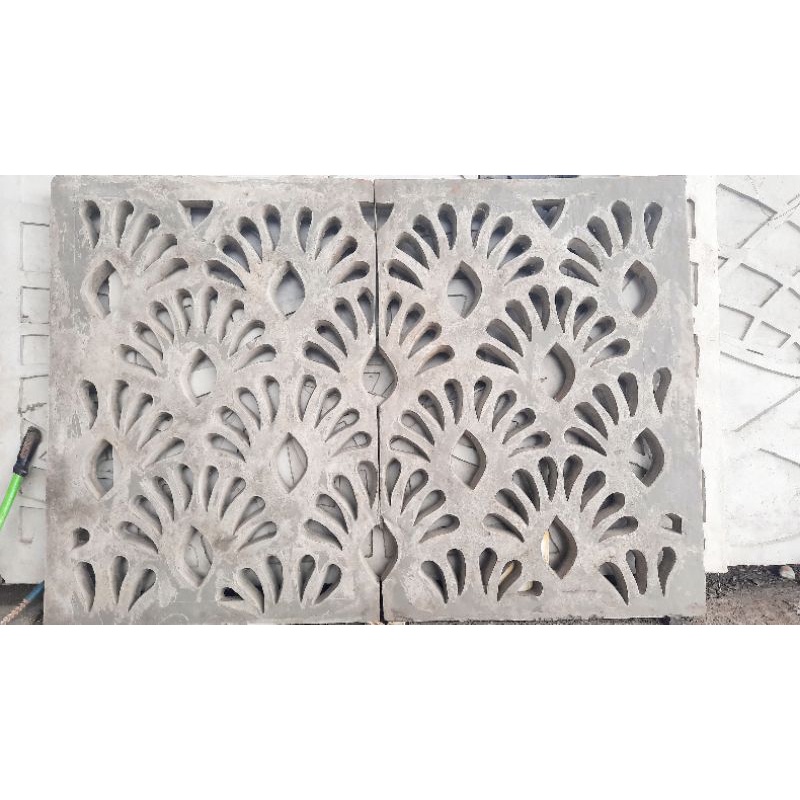 krawangan motif kipas