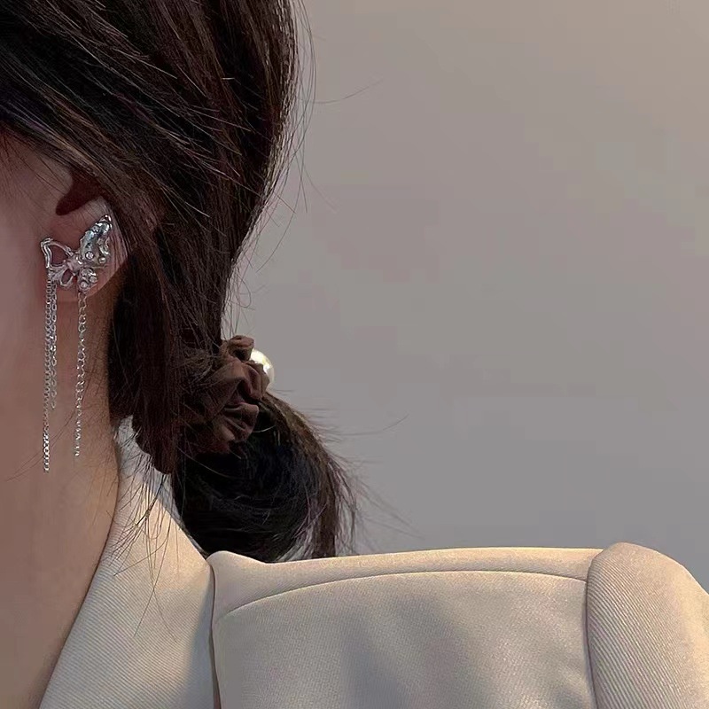 Desain Niche Kupu-Kupu Rumbai Semua Pertandingan Anting Sederhana
