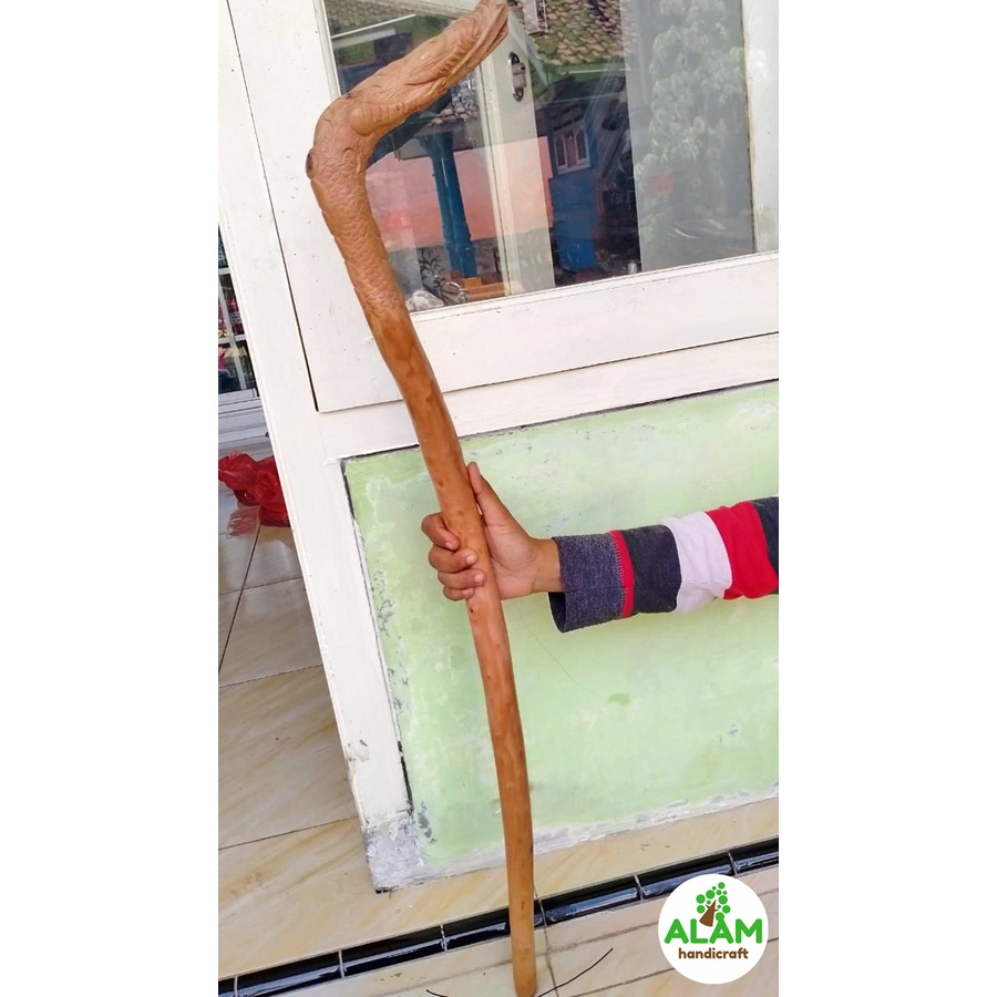 Tongkat jalan kayu stigi ukiran PREMIUM