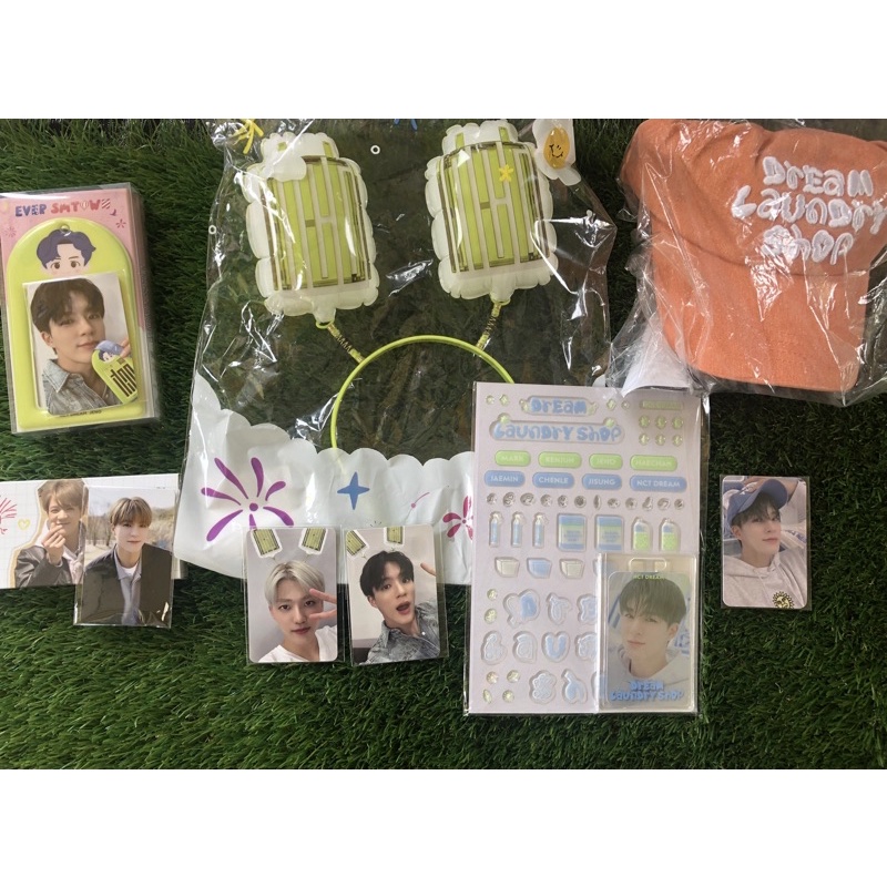 Jeno laundry trading card konsep cap topi kwangya everland balloon hairband hair band jeno jaemin fl