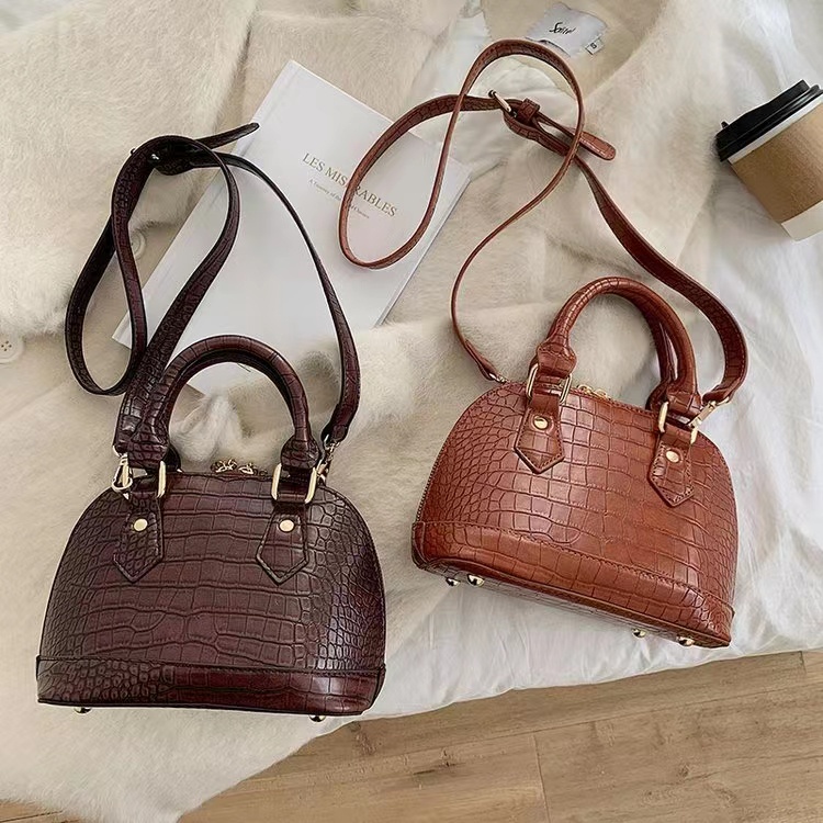 2300 tas selempang wanita tas handbag wanita cantik terkiniaan tas kantoran tas kondangan tas best seller terlaris