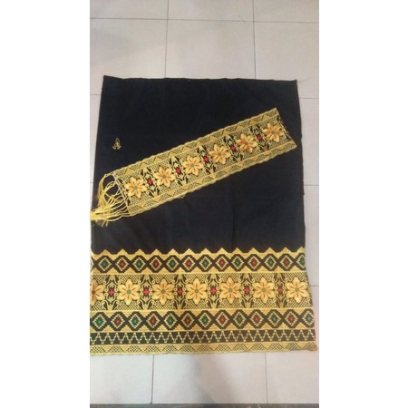 Tapis bordir 1 tingkat motif melati