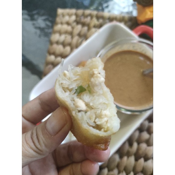 

risol bihun + sambel kacang