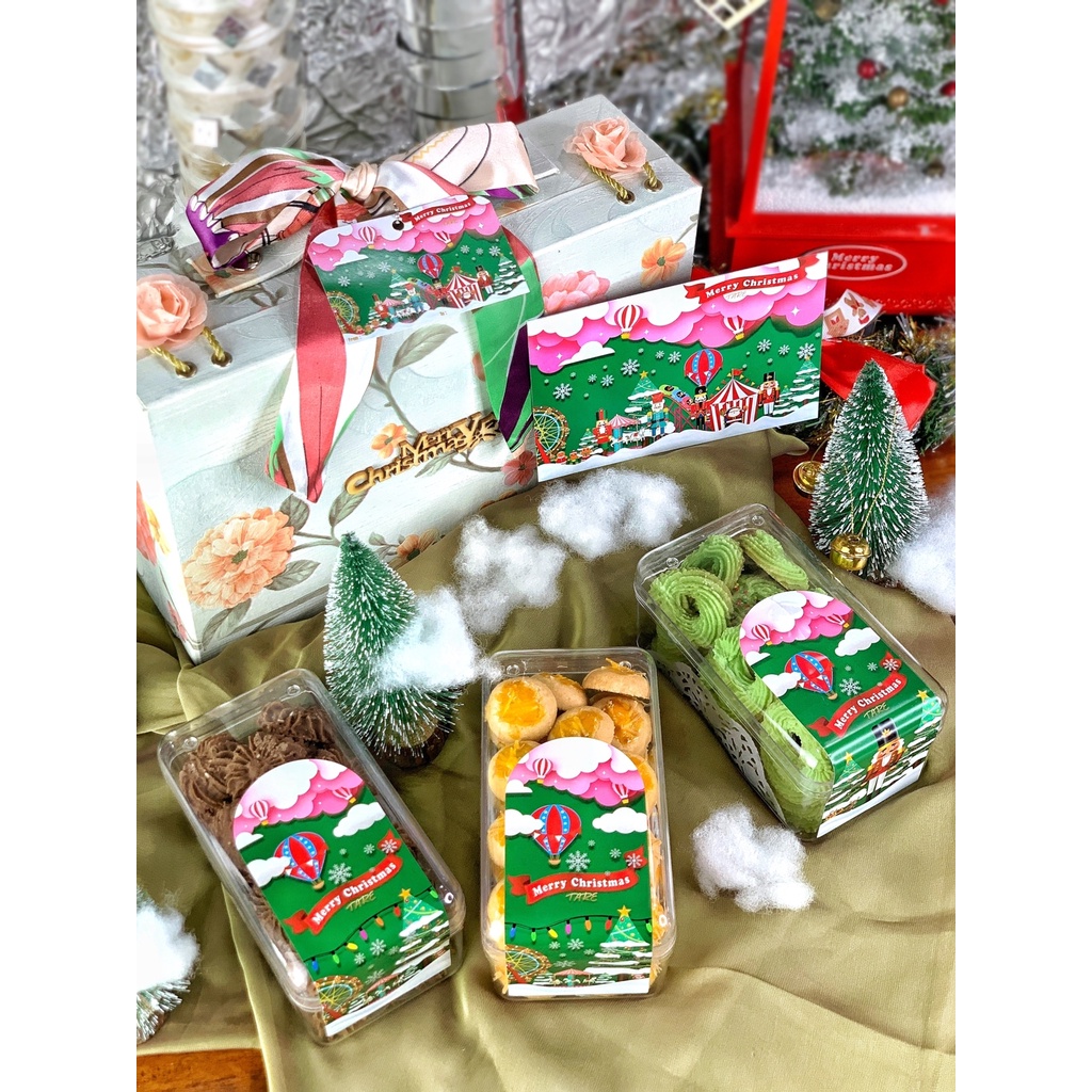 

READY CHRISTMAS HAMPERS NATAL/ KADO NATAL/ PARCEL NATAL/ KUE KERING MURAH SET A