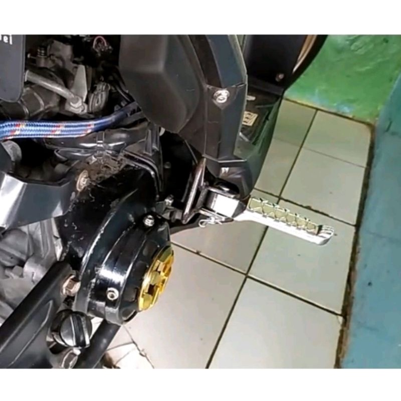 STEP FOOTSTEP BELAKANG APRILIA CROME  TWOTONE RAINBOW HONDA BEAT/ YAMAHA MIO