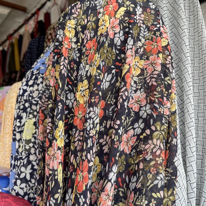 kain ceruti impor - Ceruty baby doll - kain motif - kain gamis , tunik dll