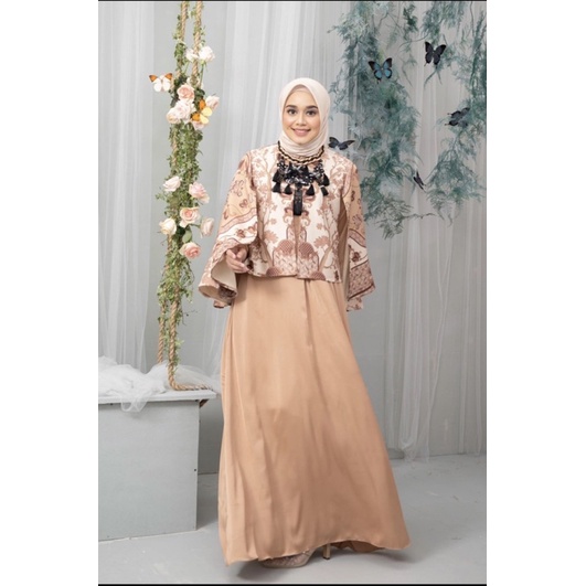 Maia Dress (Minor) in Dessert Wearing Klamby