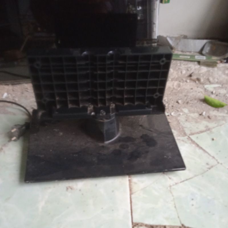 kaki stand dudukan TH-L32B6G TH-L32B68G TH L32B6G L32B68G tv led panasonic