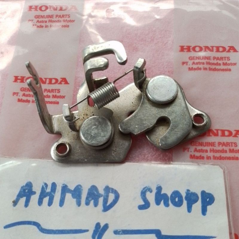 engsel kunci jok belakang honda vario 150 led old lama ori