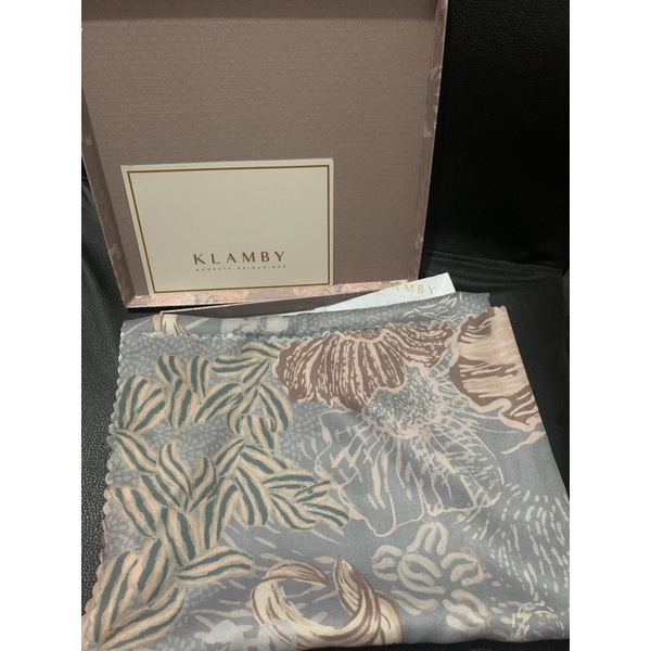 Preloved Kana Scarf WK