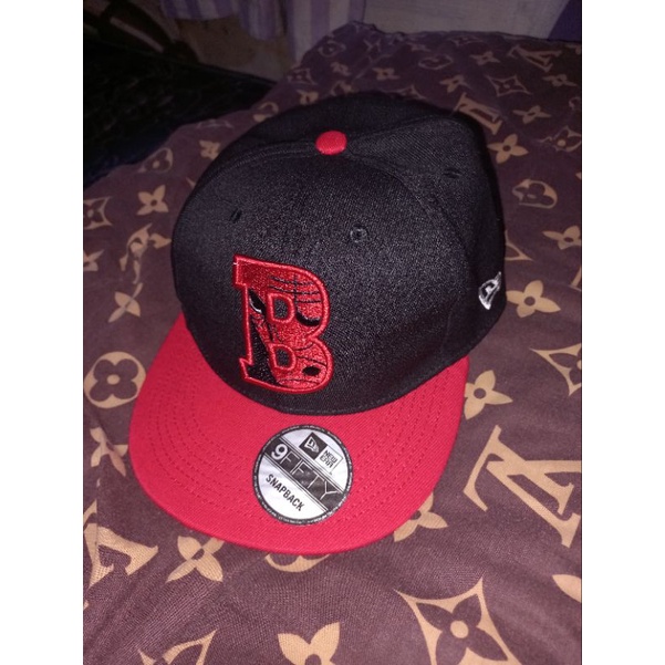 topi bulls preloved colabs new era