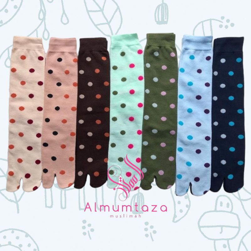 kaos kaki motif bolo-bolo &amp; polkadot