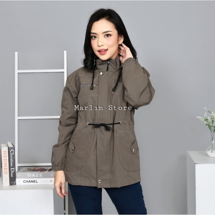 Jaket Parka Wanita Jumbo  LD 120 - Ld 130 - Ld 140 Kekinian Terbaru Bolak Kalik