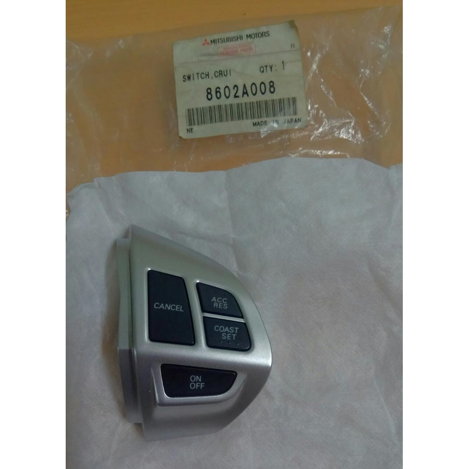 Tombol Switch Control Audio Stir Mitsubishi Pajero Sport ASLI KTB!