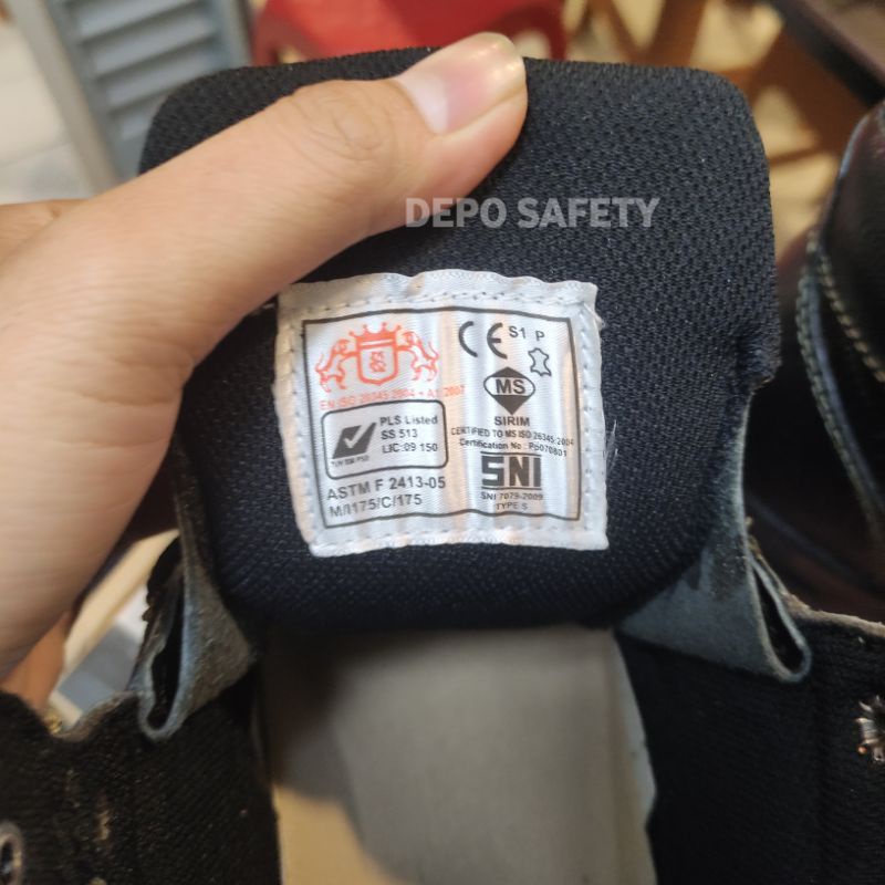Sepatu safety king's Kws 803 X Original - Safety Shoes King's Kws 803 X Real Pict