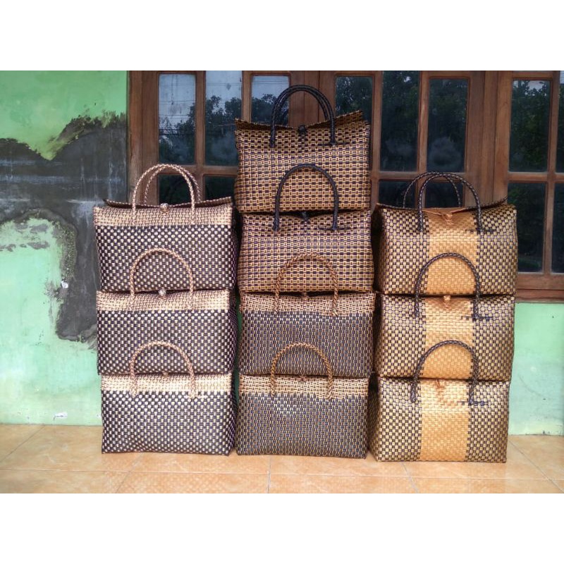 Tas Anyaman Plastik / Tas Jali /Tas Wanita + Tutup / Tas Bali