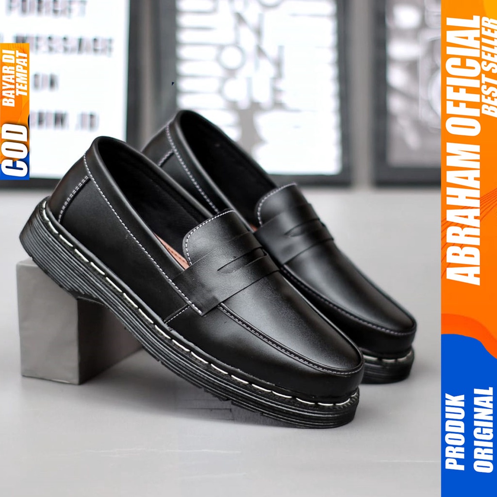 Sepatu Formal Pantofel Kerja Pria Docmart Low Boots Hitam Abraham DOMINIK