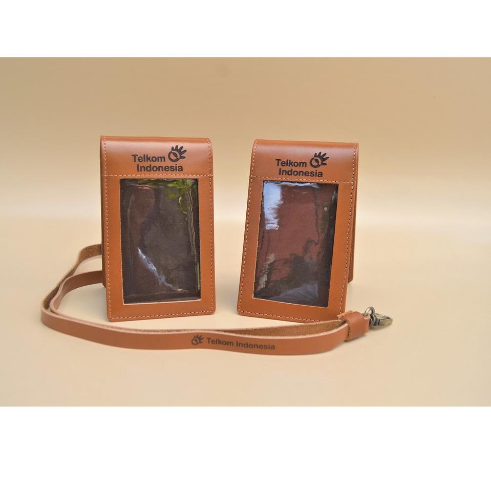 

⍇ ID Card Holder Name Tag Holder Magnet Kulit Telkom Indonesia ヽ