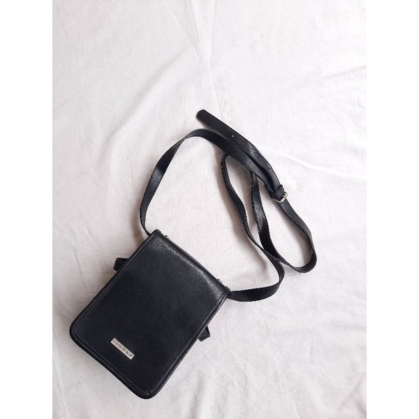 Sisley Sling Bag