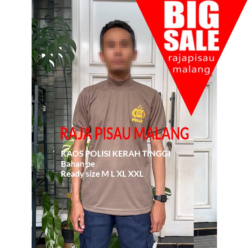 Kaos polisi model kerah tinggi Kerah Tinggi