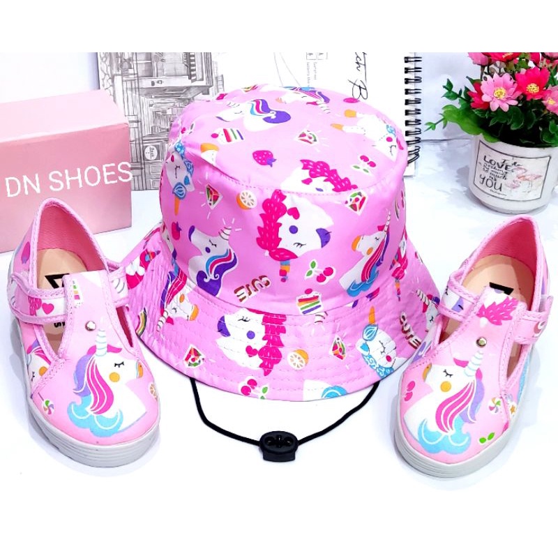 Paket Sepatu Flat Shoes Anak Bucket Hat Anak Paket Sepatu Pesta Anak Topi Buket Anak Bayi Perempuan Murah Lucu Karakter Unicorn Pink Cute Usia 1 - 7 tahun