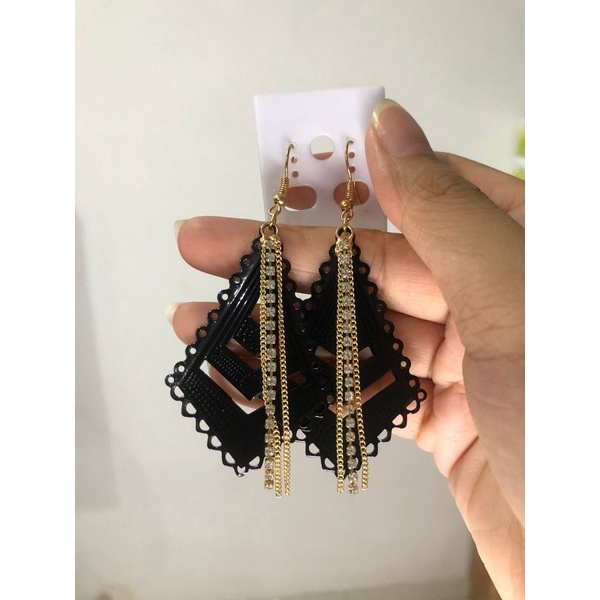 Anting² Imitasi import, Ringan, Panjang ,Hiasan Telinga, Aksesoris Tambahan Berkebaya