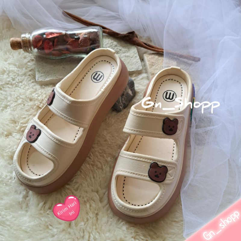 Sandal Selop Wanita Ban 2 PIN BLC 029-A2