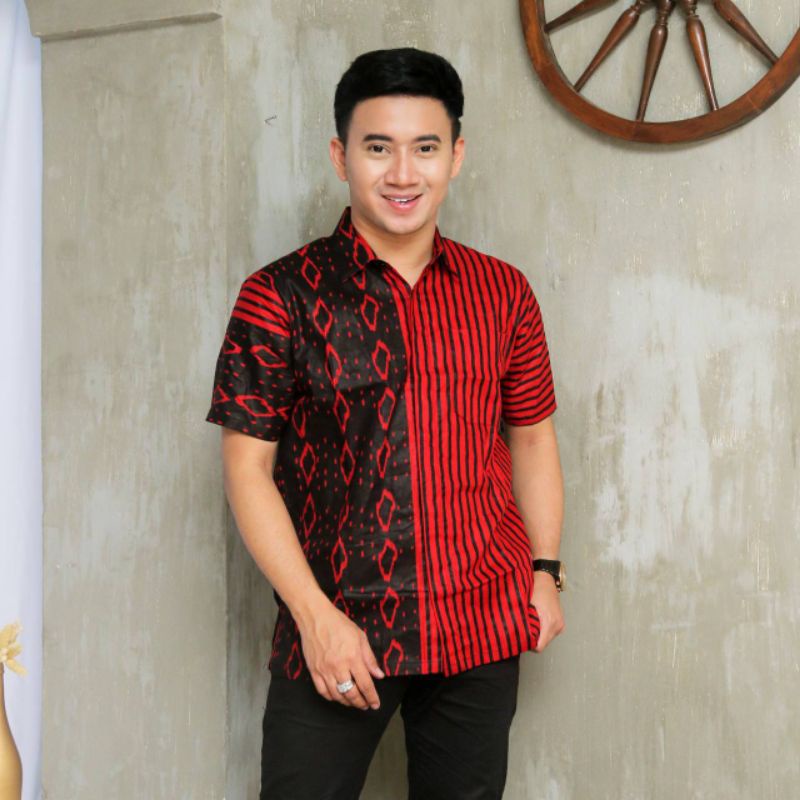 ATASAN HEM/KEMEJA BATIK PRIA COWOK LENGAN PENDEK MOTIF SALUR DIAMOND WARNA HITAM KOMBINASI MERAH DAN