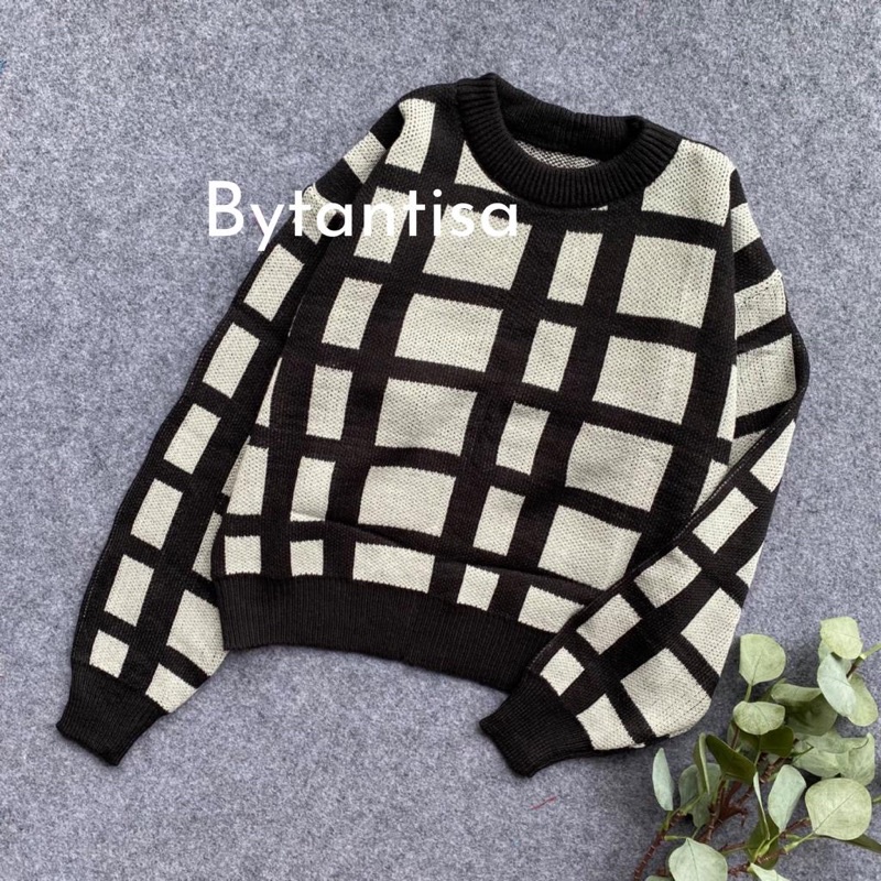 SWEATER RAJUT CROP MOTIF GARIS SQUARE ANABEL