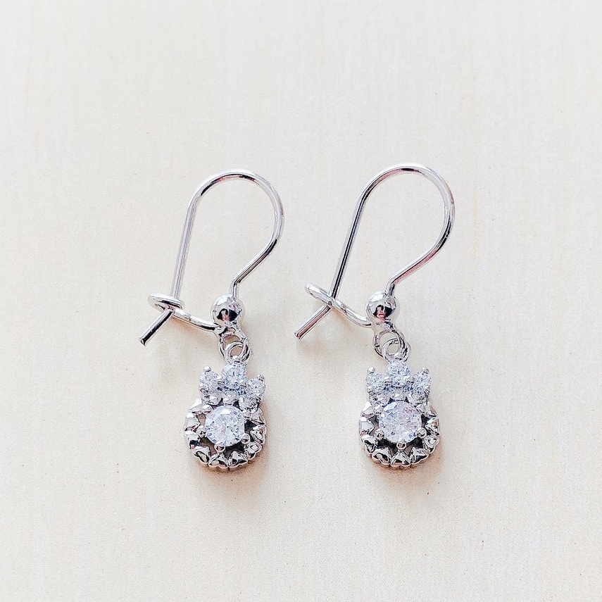 Anting Wanita Ukiran Menawan Zirconia Silver
