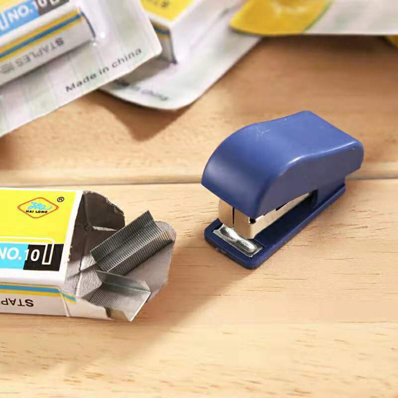 Staples Kecil Portabel Lucu Warna acak Stapler isi 5 pcs