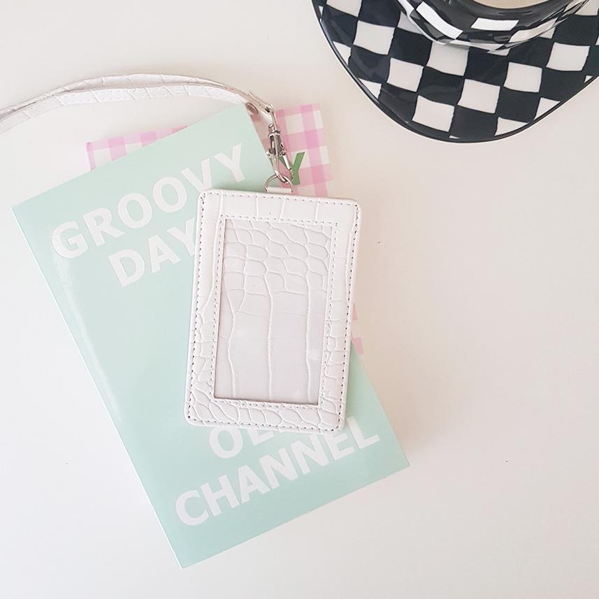 

Kirim Langsung Name Tag Croco ID Card Holder Croile Kulit Lanyard Kerja Berkualitas PU Leather Lanyard NameTag ID Card Holder T77`