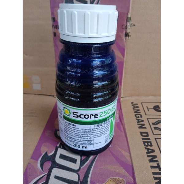 Jual SCORE 250 ML FUNGSIDA OBAT TANAMAN | Shopee Indonesia