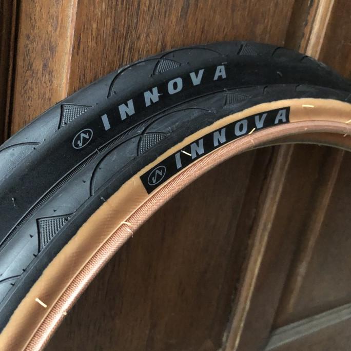 Ban Luar 20 X 1 3/8 (451) United Innova
