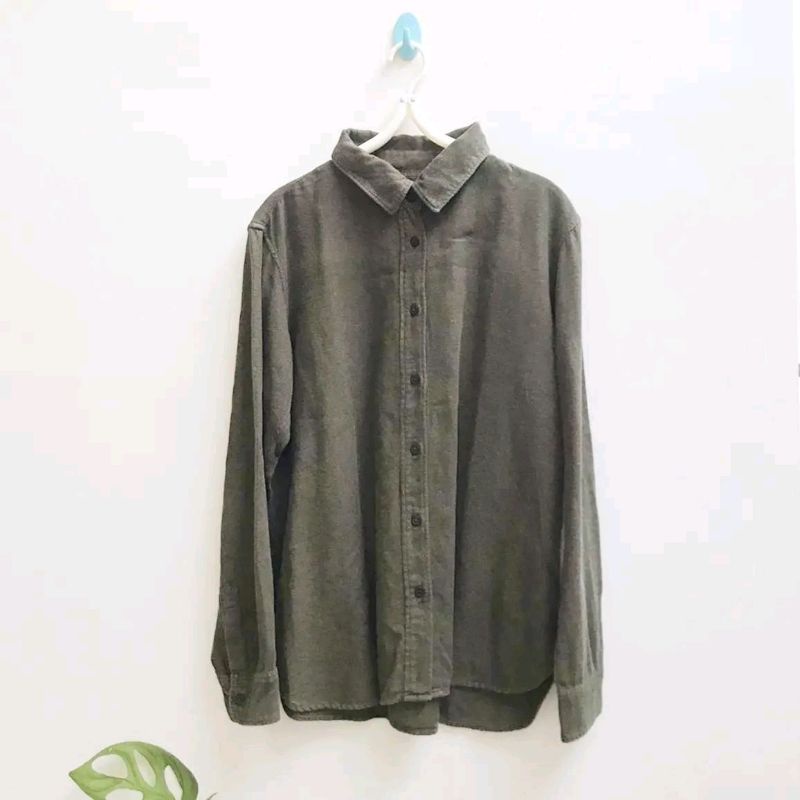 PRELOVED Kemeja Flannel by Uniqlo