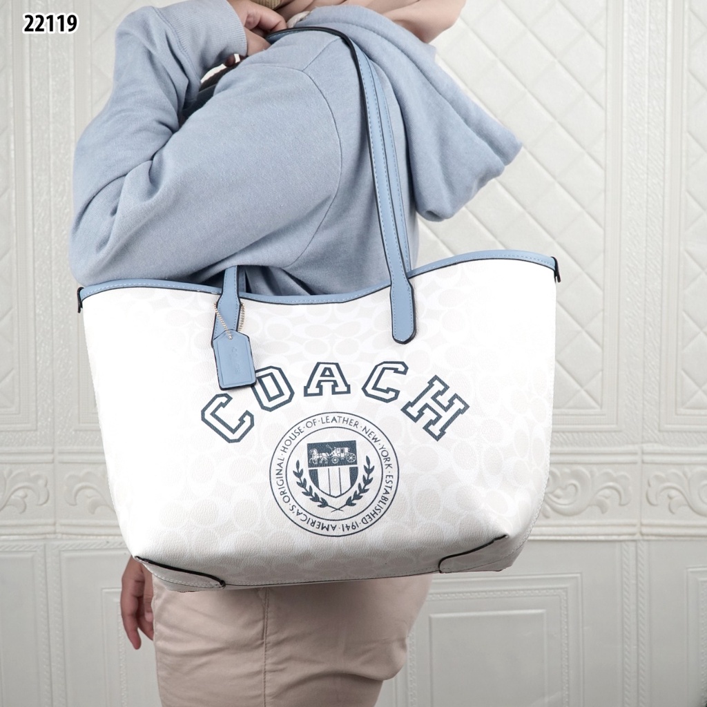 COA CITY TOTE 22119