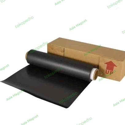 

RUBBER MAGNET LEMBARAN TEBAL 0.8 MM X 60CM X 100CM