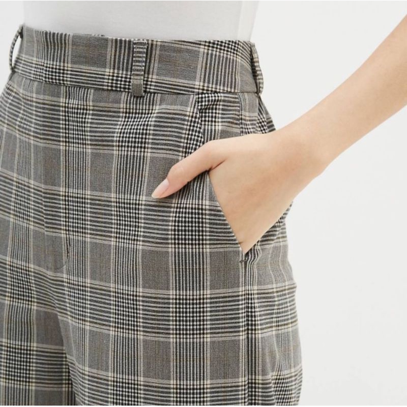 GU plaid wide leg pants