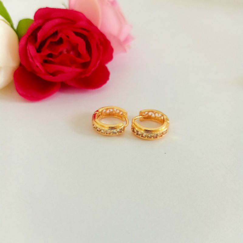 Anting titanium wanita anti karat selamanya