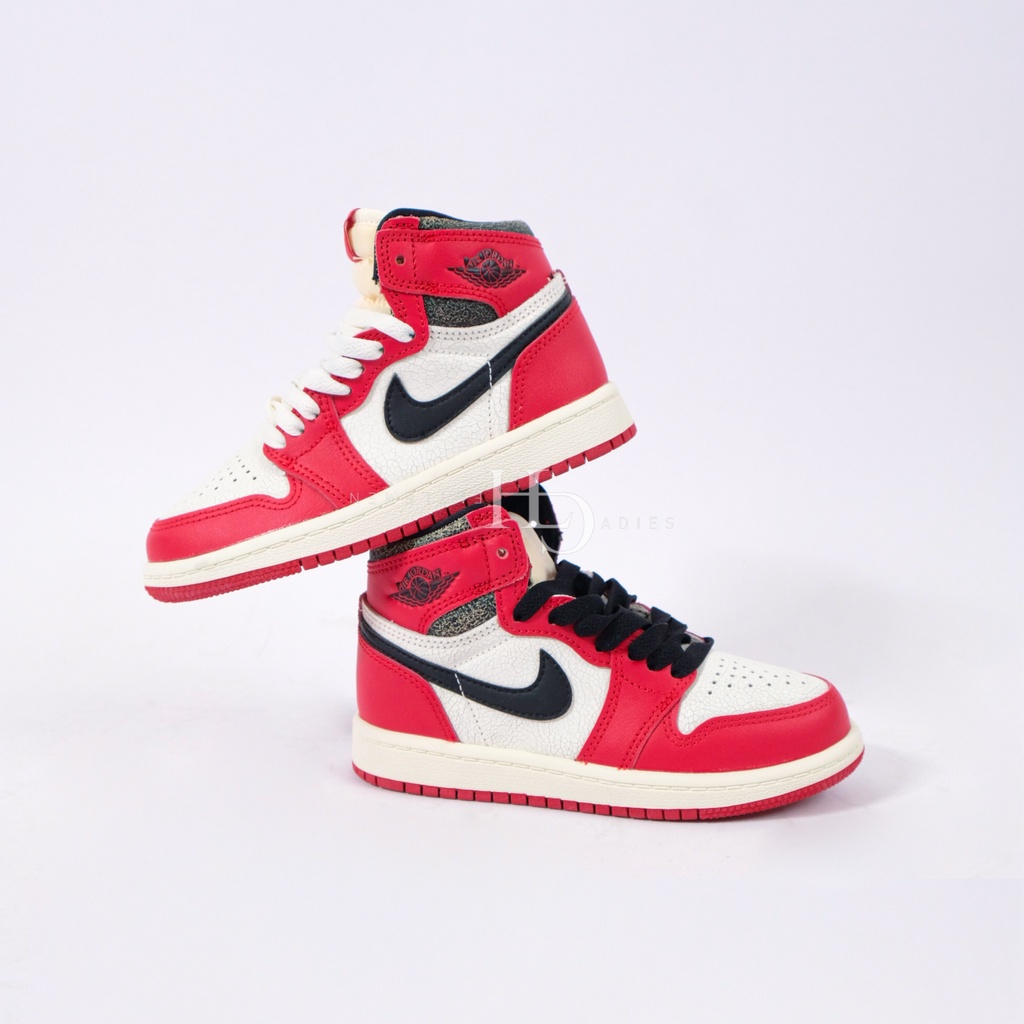 Air Jordan 1 Retro high OG Chicago Lost and Found DZ5485 100% Original