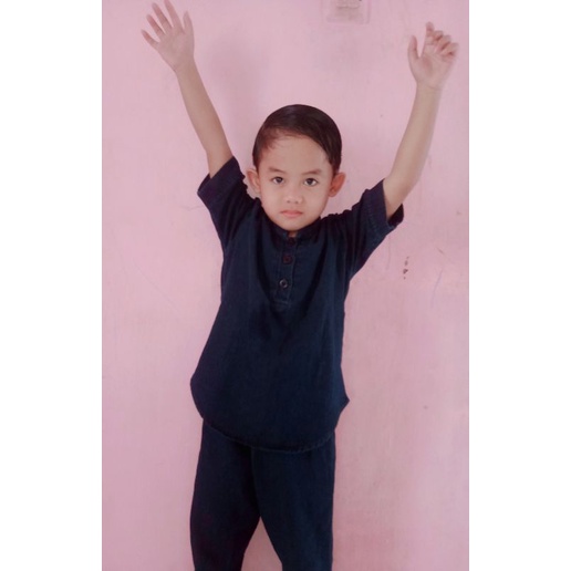 Koko Levis anak setelan