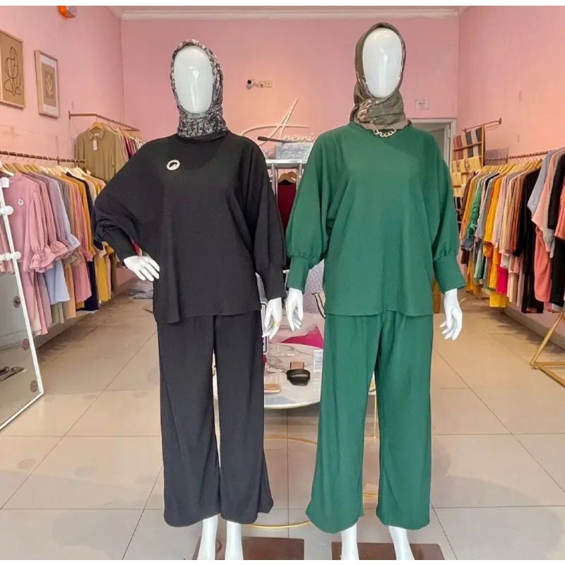 PEGGY ONE SET BY ANEMI