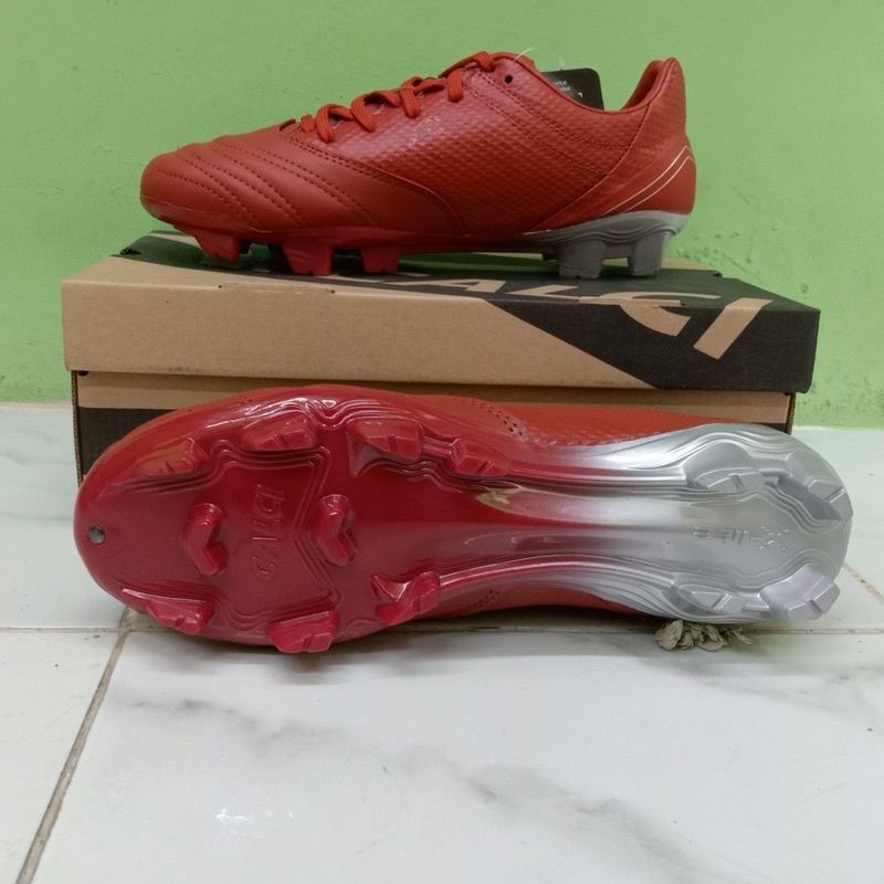 SEPATU BOLA CALCI VALOR PRIME SC