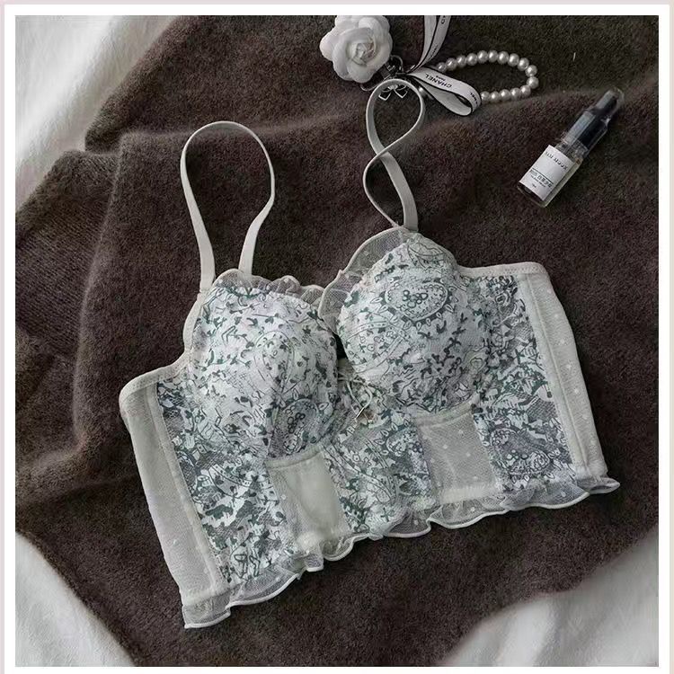 Lingerie wanita bagian tipis dada kecil mengumpulkan renda bra cincin baja lembut nyaman bernapas ga