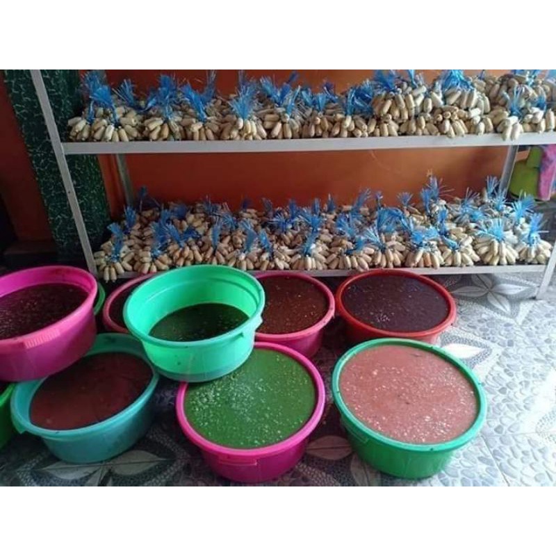 jajan khas Bali (dodol penglatan) dengan 4 varian (kacang, Gul pasir, pandan, dan ketan hitam)